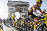 Tour de France : Au cœur du peloton Saison 1 en streaming français